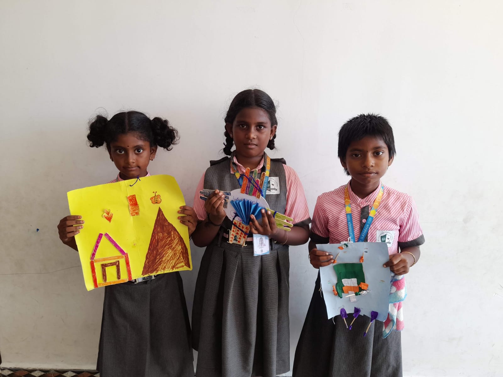 WALL HANGING GRADE III